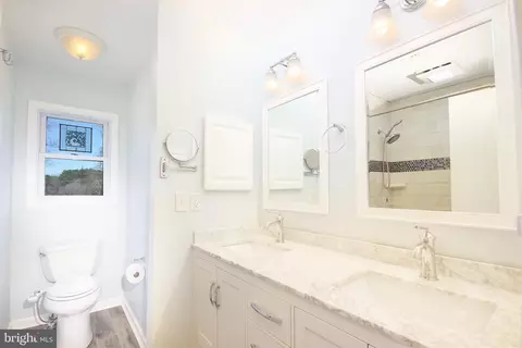 Bath - 1902 Kipling Dr, Salisbury, MD 21801 photo 2 of 2