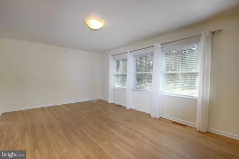 Living - 1902 Kipling Dr, Salisbury, MD 21801 photo 2 of 2