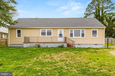 308 E Cedar Ln, Fruitland, MD 21826