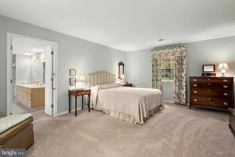 Bedroom - 516 Indian Ln, Salisbury, MD 21801 photo 1 of 10