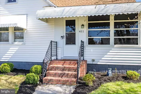 Exterior - 411 E Walnut St, Hebron, MD 21830 photo 10 of 10