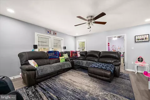 Other - 411 E Walnut St, Hebron, MD 21830 photo 2 of 26