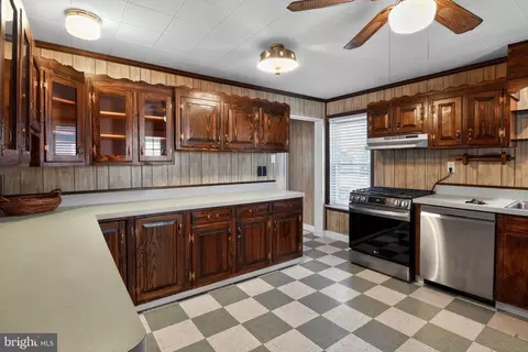 Other - 111 E Lillian St, Hebron, MD 21830 photo 5 of 14