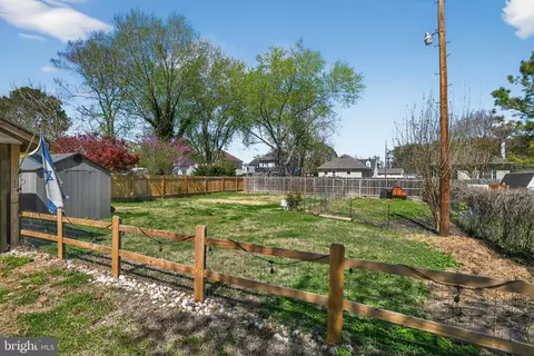 Exterior - 111 E Lillian St, Hebron, MD 21830 photo 3 of 6