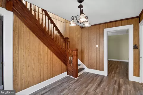 Entry Way - 111 E Lillian St, Hebron, MD 21830 photo 1 of 5