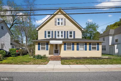 Exterior - 111 E Lillian St, Hebron, MD 21830 photo 4 of 6