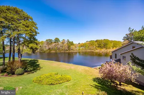 227 Canal Park Dr #301, Salisbury, MD 21804