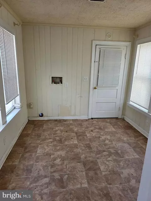 Entry Way - 216 Phillip Morris Dr, Salisbury, MD 21804 photo 4 of 5