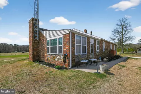 Exterior - 33096 Johnson Rd, Salisbury, MD 21804 photo 10 of 12