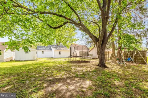 Exterior - 306 Atlantic Ave, Salisbury, MD 21804 photo 9 of 10