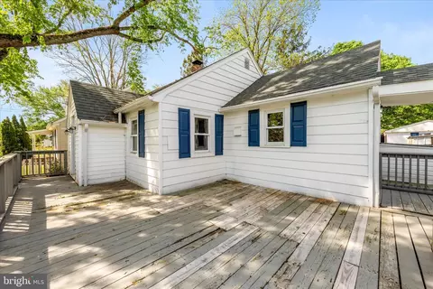 Exterior - 306 Atlantic Ave, Salisbury, MD 21804 photo 3 of 10