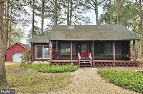 20403 Chesapeake Dr, Nanticoke, MD 21840