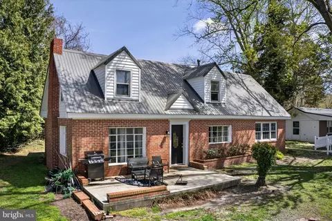 28266 Riverside Dr, Fruitland, MD 21826