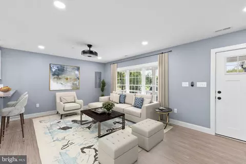 Living - 703 East St, Delmar, MD 21875 photo 5 of 6