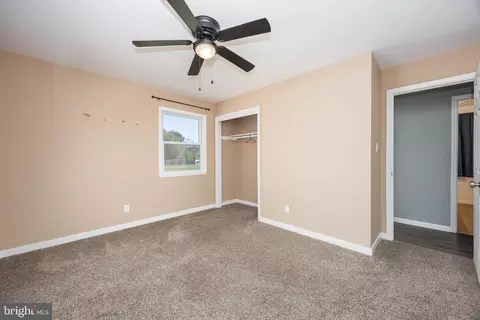 Entry Way - 30797 Dagsboro Rd, Salisbury, MD 21804 photo 5 of 7