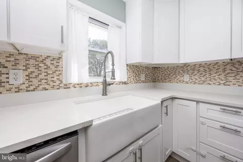 Kitchen - 30797 Dagsboro Rd, Salisbury, MD 21804 photo 3 of 3
