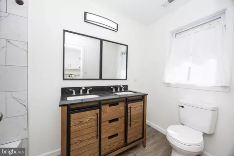 Bath - 30797 Dagsboro Rd, Salisbury, MD 21804 photo 2 of 3