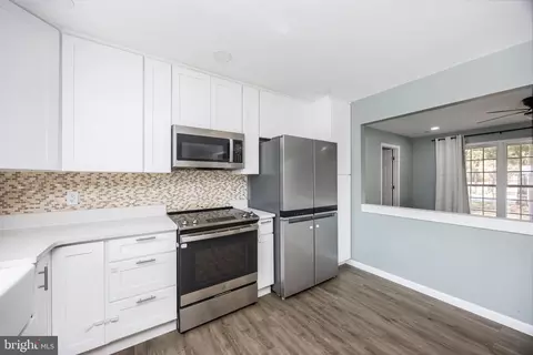 Kitchen - 30797 Dagsboro Rd, Salisbury, MD 21804 photo 2 of 3