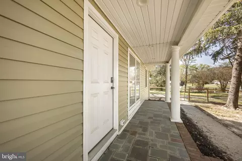Exterior - 30797 Dagsboro Rd, Salisbury, MD 21804 photo 5 of 15