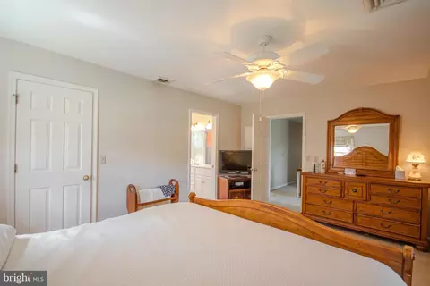 Bedroom - 3760 Old Post Rd, Salisbury, MD 21804 photo 3 of 7