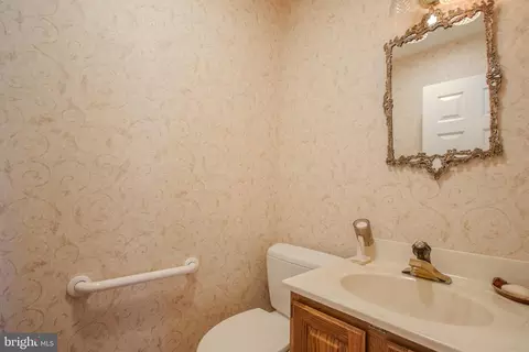 Bath - 3760 Old Post Rd, Salisbury, MD 21804 photo 1 of 3