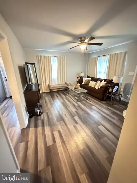 Entry Way - 717 Ebenezer Dr, Salisbury, MD 21801 photo 1 of 4