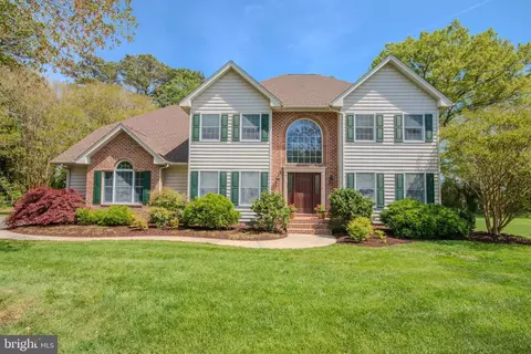 5657 Caledonia Dr, Salisbury, MD 21801