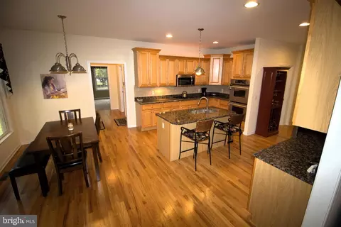Kitchen - 25392 Club Cir, Quantico, MD 21856 photo 5 of 11