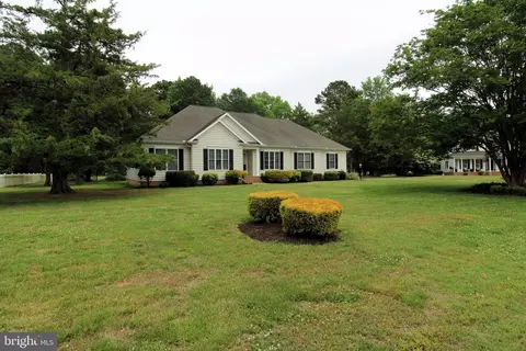Exterior - 25392 Club Cir, Quantico, MD 21856 photo 9 of 9