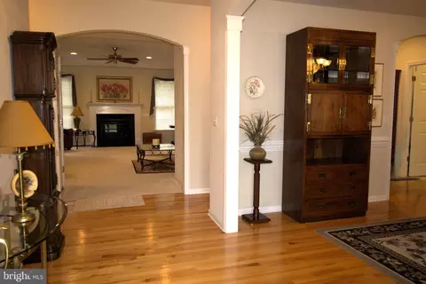 Entry Way - 25392 Club Cir, Quantico, MD 21856 photo 3 of 3