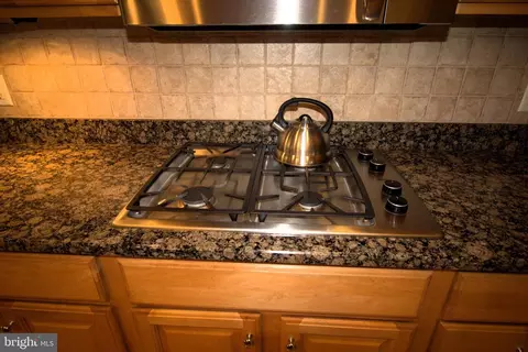 Kitchen - 25392 Club Cir, Quantico, MD 21856 photo 6 of 11