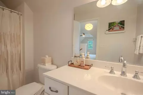 Bath - 26228 Evesboro Ln, Eden, MD 21822 photo 5 of 5