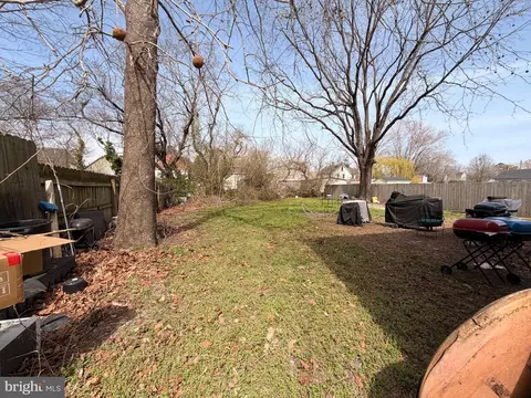 Exterior - 5 W Chestnut St, Delmar, MD 21875 photo 4 of 6
