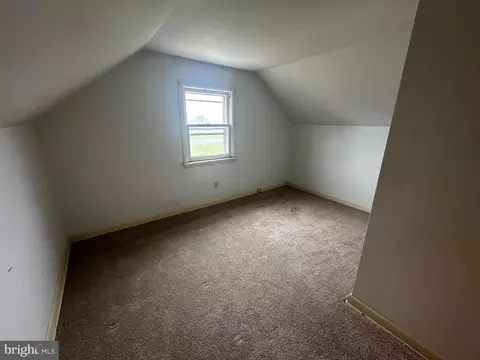 Bedroom - 3871 Meadow Bridge Rd, Salisbury, MD 21804 photo 6 of 8