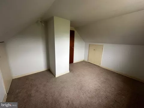 Bedroom - 3871 Meadow Bridge Rd, Salisbury, MD 21804 photo 4 of 8