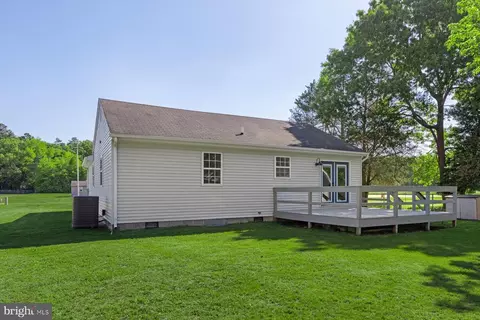 Exterior - 210 Bradley St, Hebron, MD 21830 photo 11 of 11