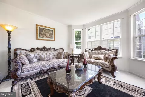 Living - 8625 Shadow Ln, Delmar, MD 21875 photo 1 of 2