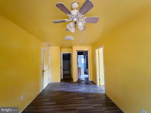 Entry Way - 1709 Emerson Ave, Salisbury, MD 21801 photo 4 of 6
