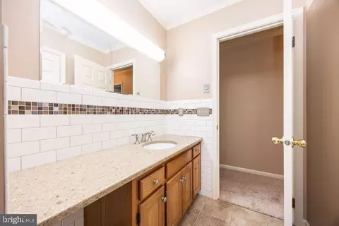 Bath - 8928 Lynch Dr, Delmar, MD 21875 photo 9 of 11