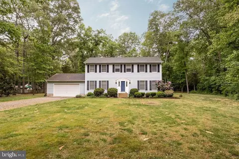 8928 Lynch Dr, Delmar, MD 21875