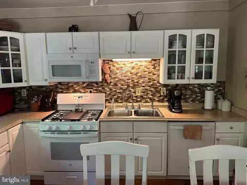 Kitchen - 28407 Old Eden Rd, Eden, MD 21822 photo 1 of 4