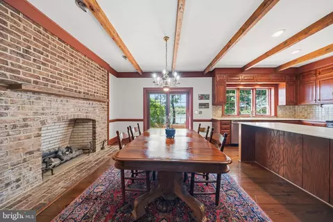 Dining - 5396 Nithsdale Dr, Salisbury, MD 21801 photo 1 of 2