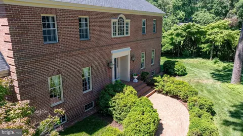 Exterior - 5396 Nithsdale Dr, Salisbury, MD 21801 photo 4 of 11