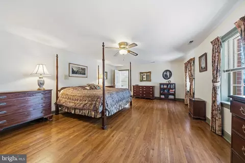 Bedroom - 5396 Nithsdale Dr, Salisbury, MD 21801 photo 2 of 6