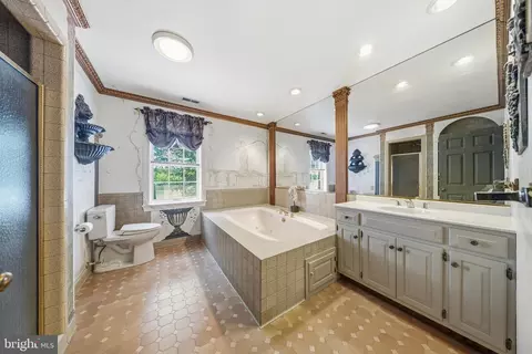 Bath - 5396 Nithsdale Dr, Salisbury, MD 21801 photo 1 of 3