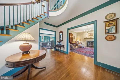Entry Way - 5396 Nithsdale Dr, Salisbury, MD 21801 photo 4 of 10