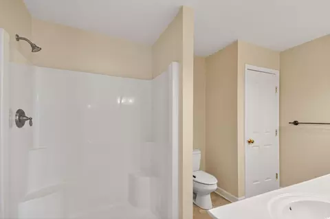 Bath - 313 Gunbys Mill Dr, Salisbury, MD 21804 photo 1 of 4