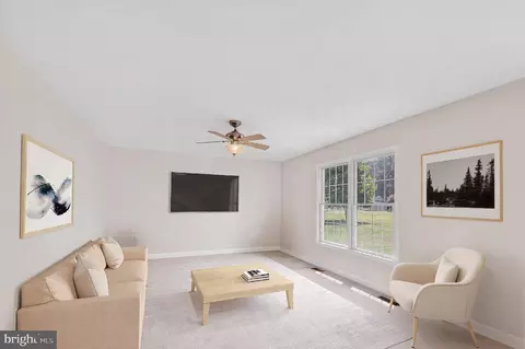 Living - 313 Gunbys Mill Dr, Salisbury, MD 21804 photo 3 of 3