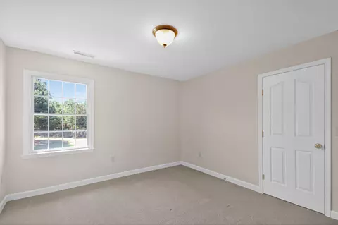 Bedroom - 313 Gunbys Mill Dr, Salisbury, MD 21804 photo 7 of 10