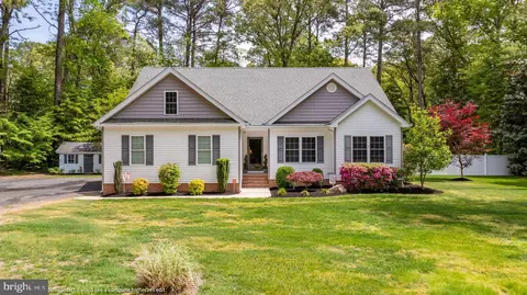 701 Friar Tuck Ln, Salisbury, MD 21804